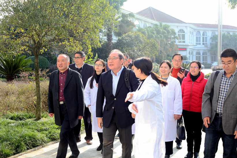 news02.jpg news02.jpg