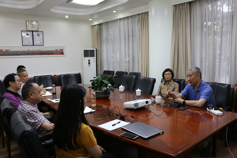 news02.jpg news02.jpg