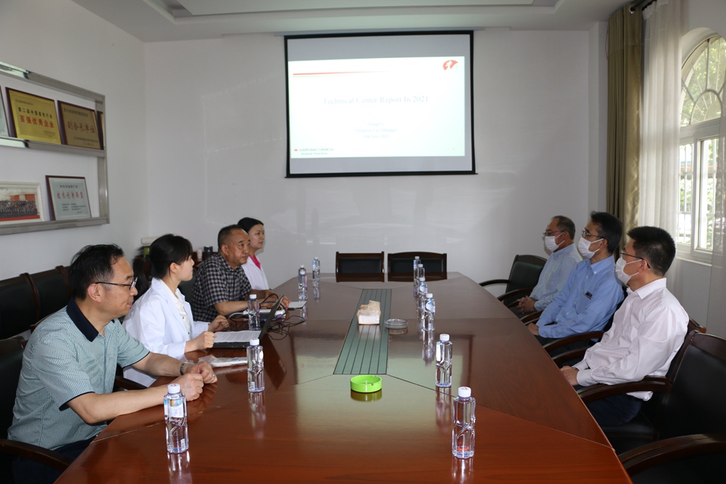 news05.jpg news05.jpg